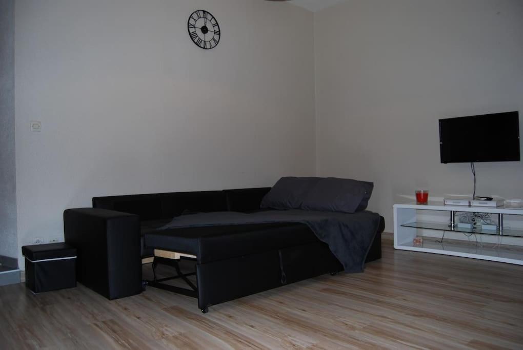 Appartement Avec Terrasse Centre De La Bastide Carcassonne Luaran gambar